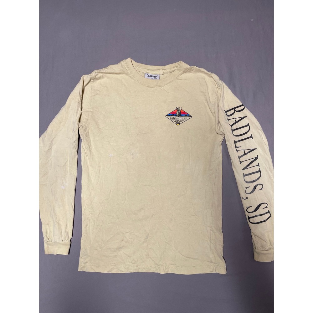 Comfortex USA Badlands National Park SD Long Sleeve T-Shirt Mens Medium Tan